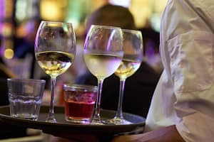 Talento y Servicios 1 drink 2639456 640